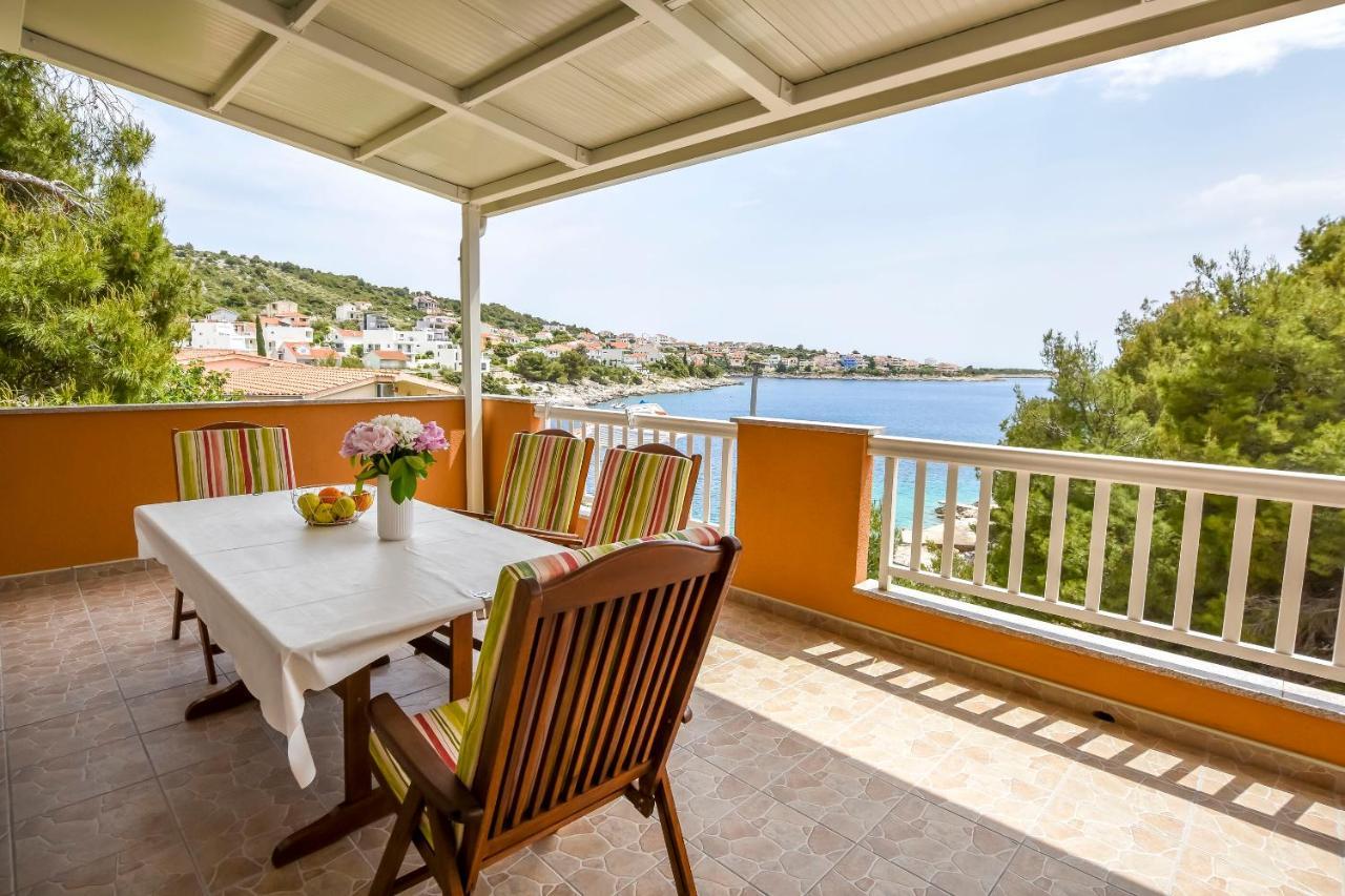 Apartments Ive I Maja Ражань Экстерьер фото