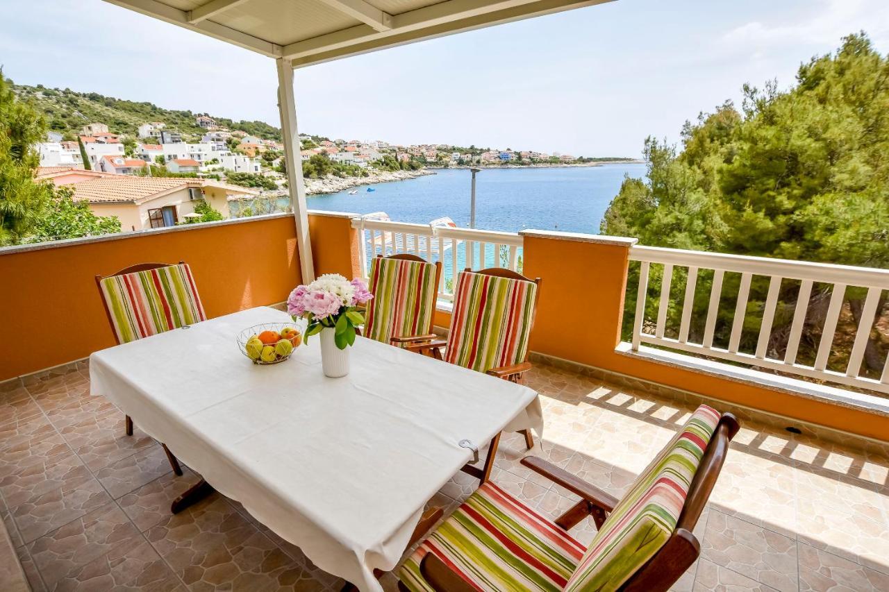 Apartments Ive I Maja Ражань Экстерьер фото
