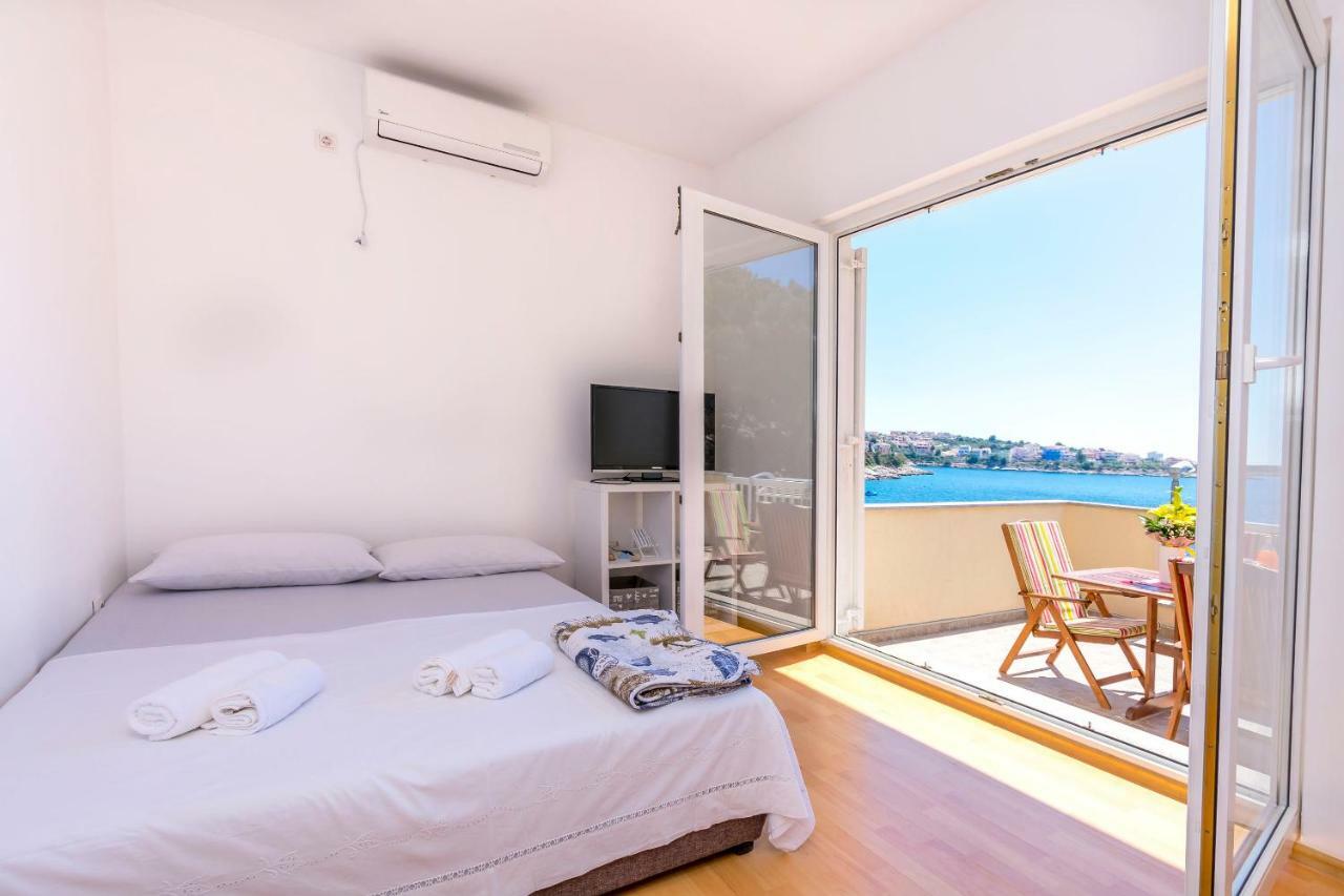 Apartments Ive I Maja Ражань Экстерьер фото